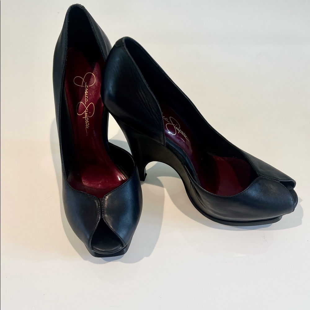 Jessica Simpson black peep toe pumps